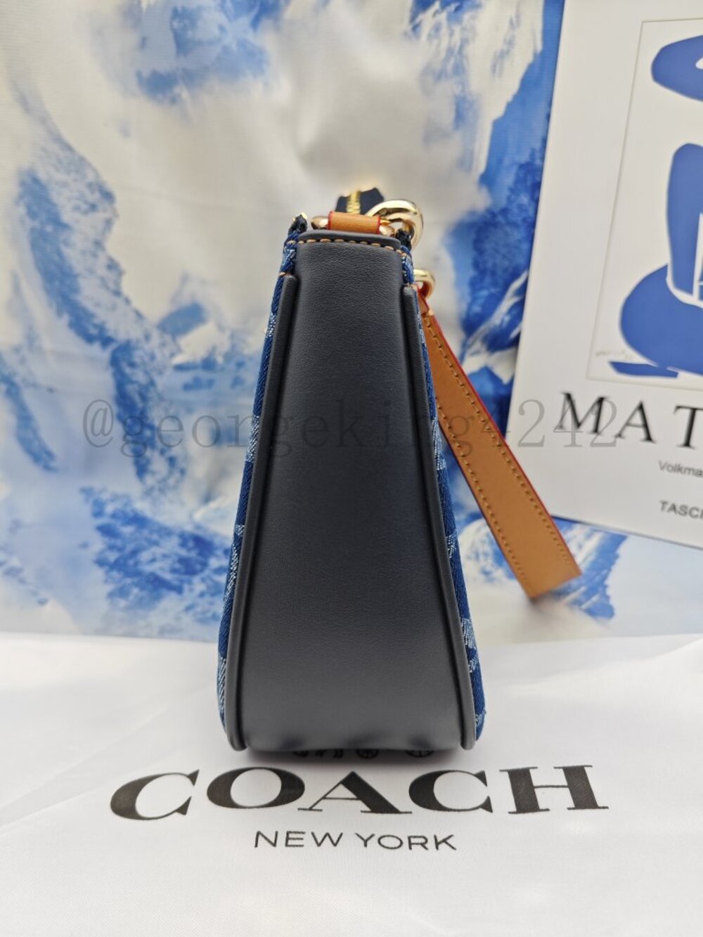 ππCoach Teri Shoulder Bag In Signature Denim - Picture 3 of 12